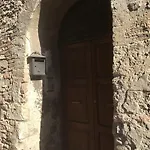 Aurora Delle Rose