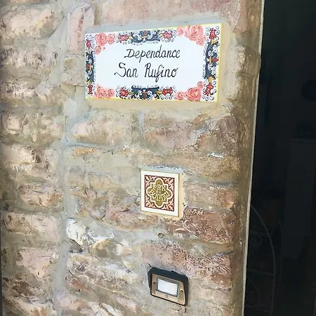 Aurora Delle Rose Apartment Assisi