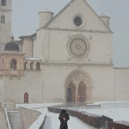 Apartman Aurora Delle Rose *