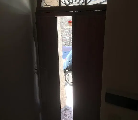 Aurora Delle Rose * Assisi