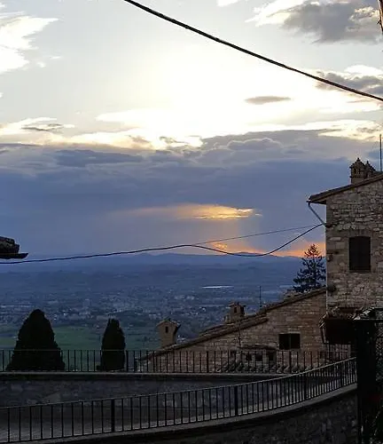 Aurora Delle Rose * Assisi